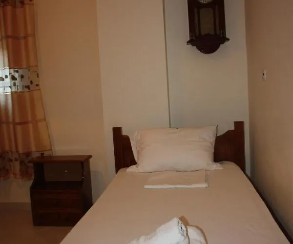 Santa Quaranta View *